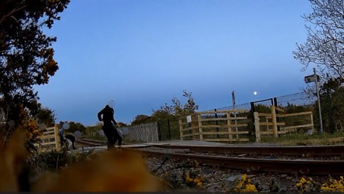 Network Rail issues safety appeal after dangerous level crossing ...