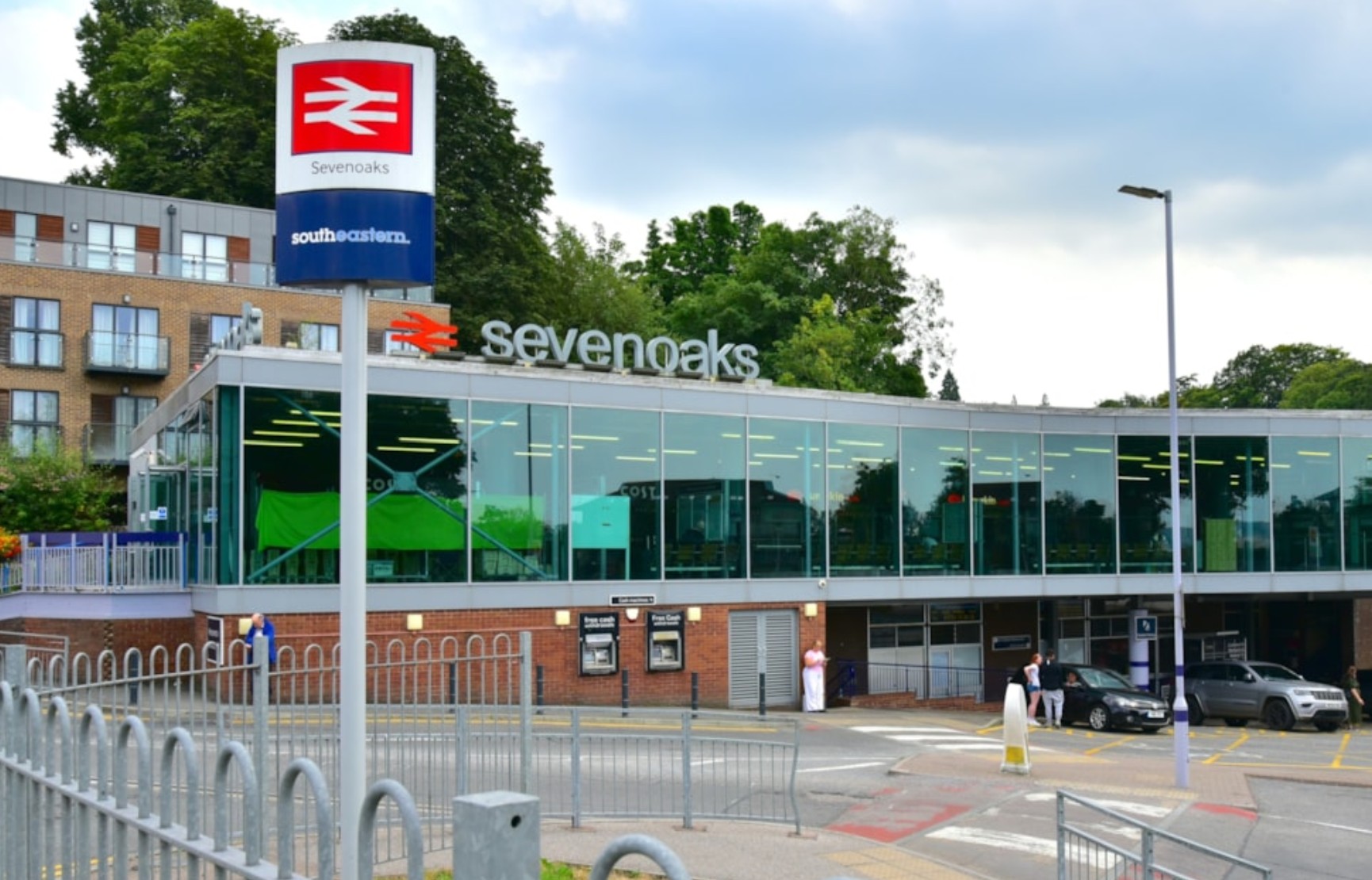 Major upgrade of lifts at Sevenoaks station continues
