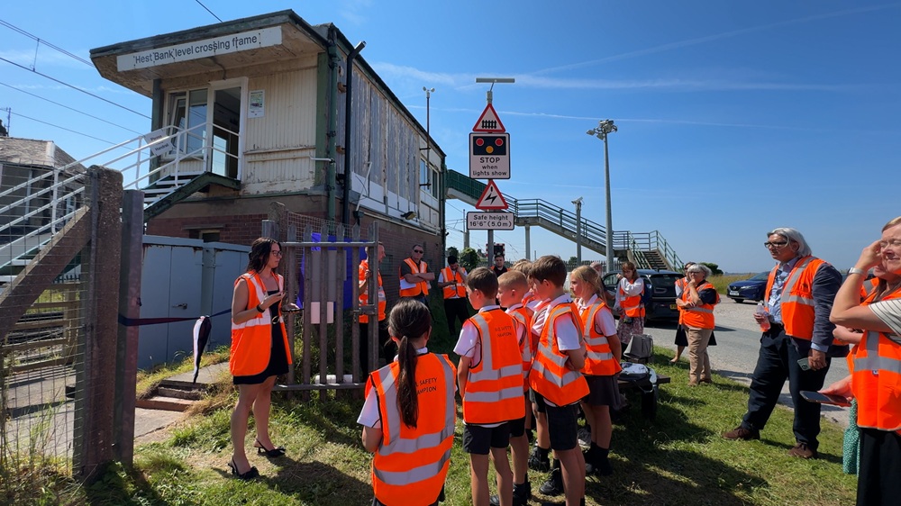 The Box In Space School children invited to take lessons in 'outside the box' classroom ...